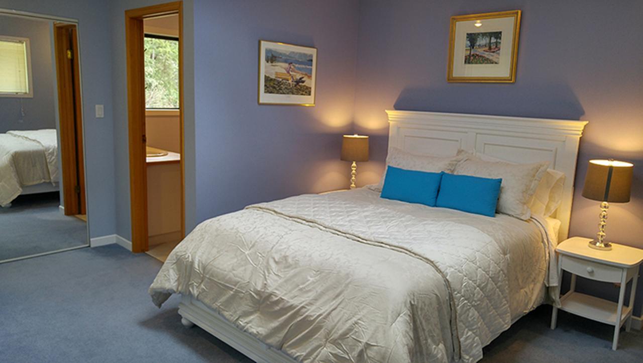 Sunshine Coast Treetop B&B Sechelt Eksteriør billede