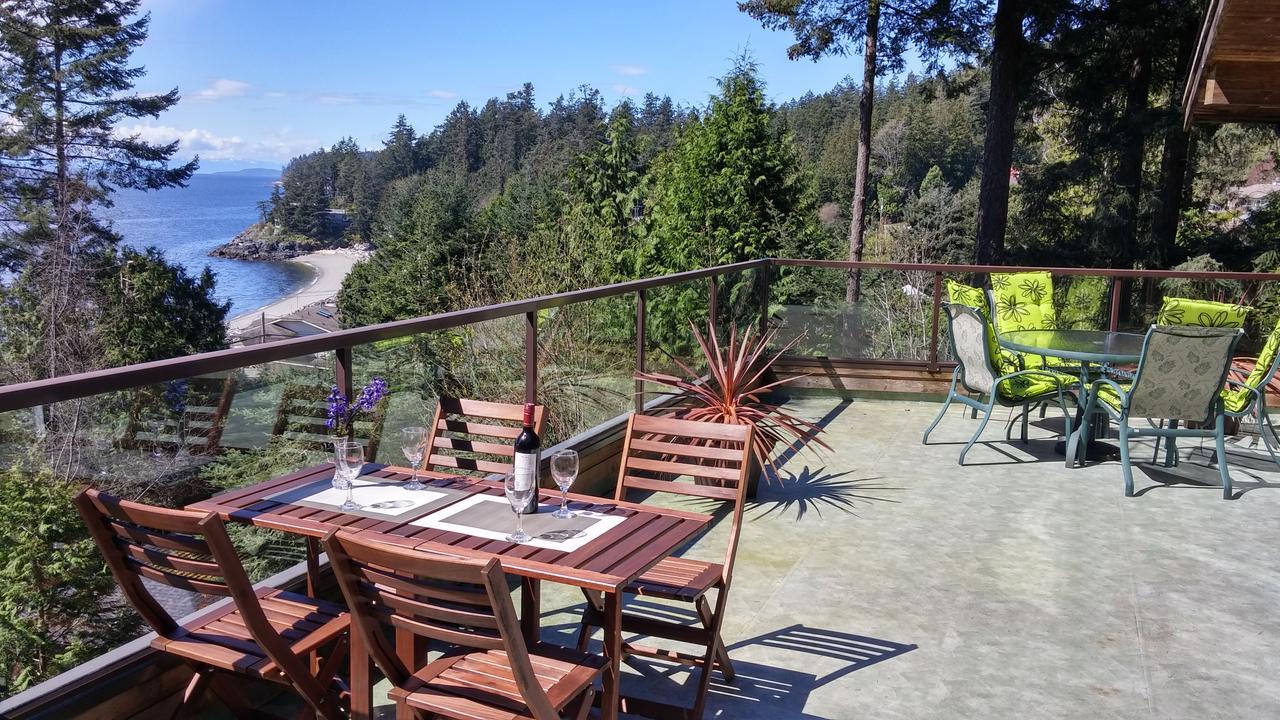 Sunshine Coast Treetop B&B Sechelt Eksteriør billede